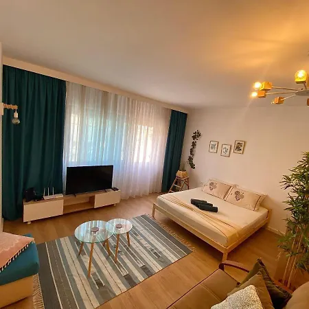 Flat In The Center * Tiran