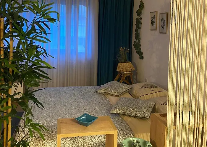 Flat In The Center Apartment